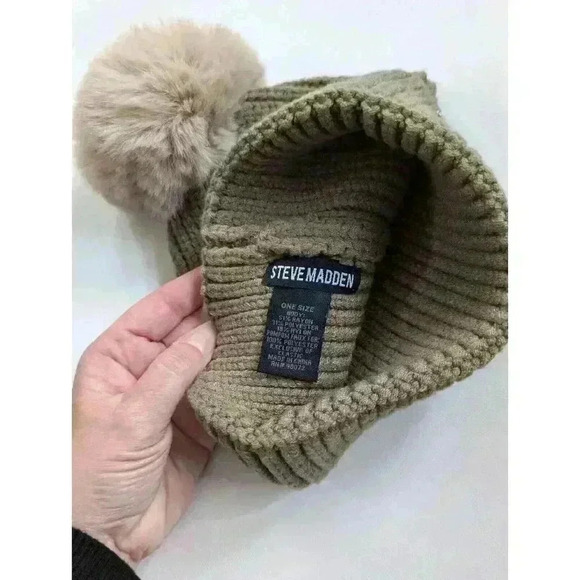 Steve Madden Beanie PomPom Hat Khaki - Picture 5 of 5